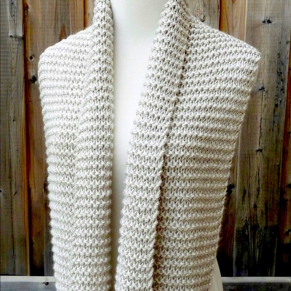 Handmade scarf - Picture 2 of 2